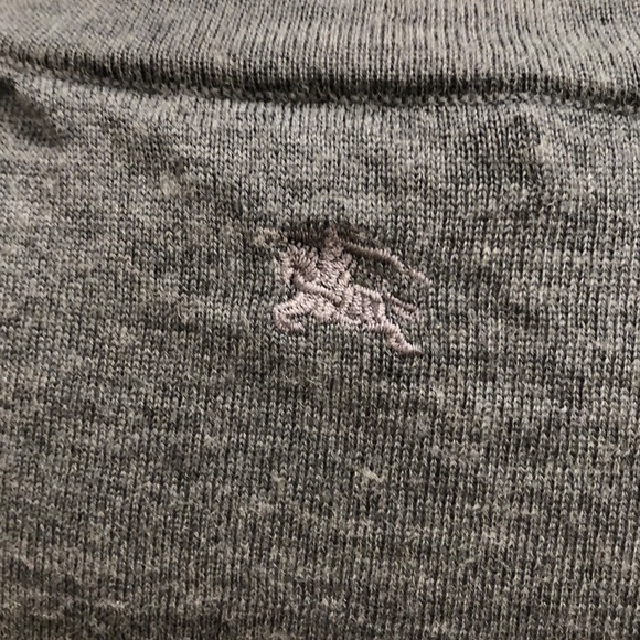 Burberry Sweater - Picture 3 of 8
